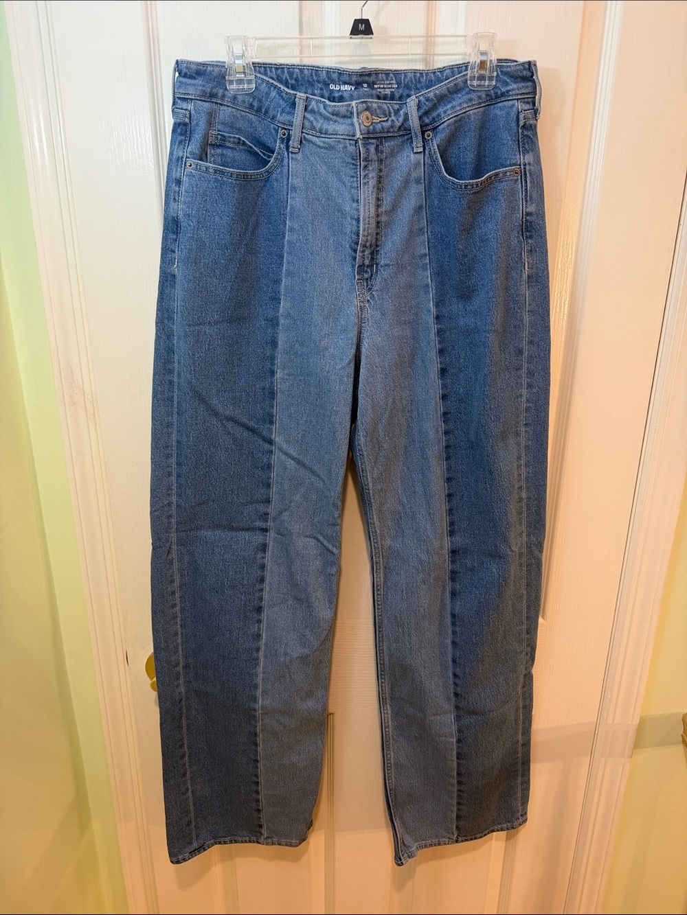 Old Navy Women's Straight Leg Jeans — Classic Blue Denim